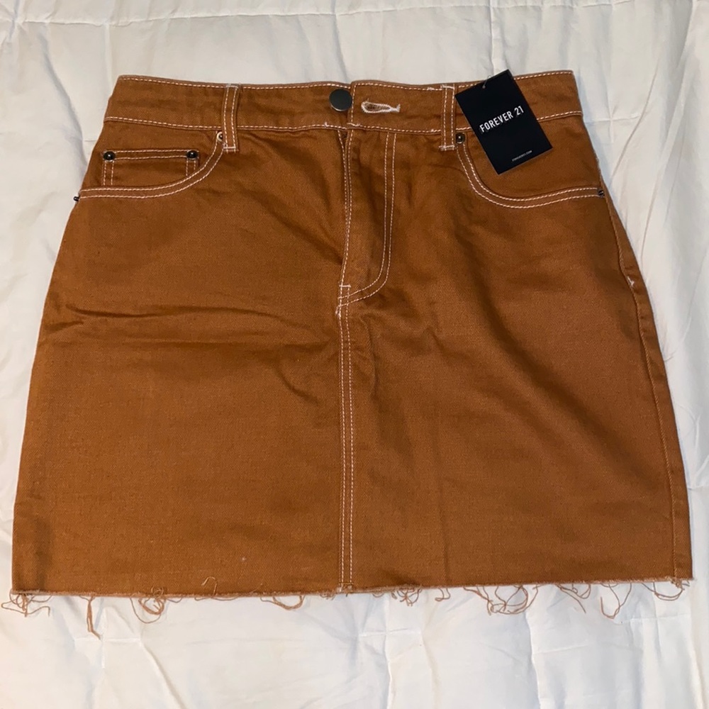New with Tag, brown Forever 21 skirt